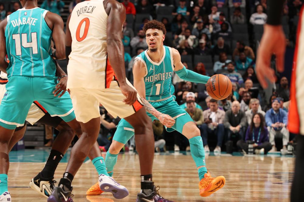 是王博坚持 是王博坚持