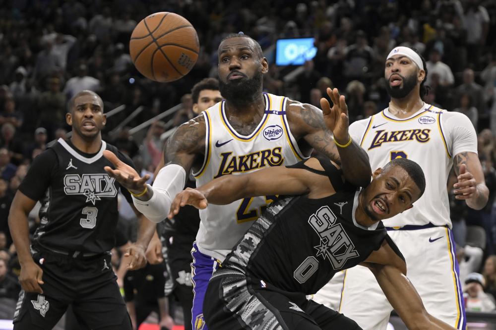 赛季的表现 赛季的表现