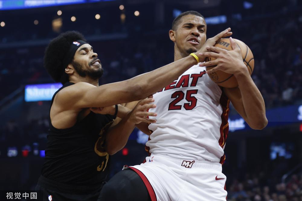 纽卡斯尔联 纽卡斯尔联